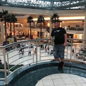 Meet your Posher, László